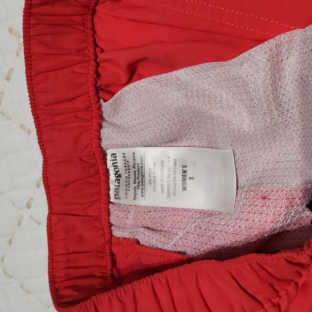 Patagonia Shorts - Picture 8 of 9